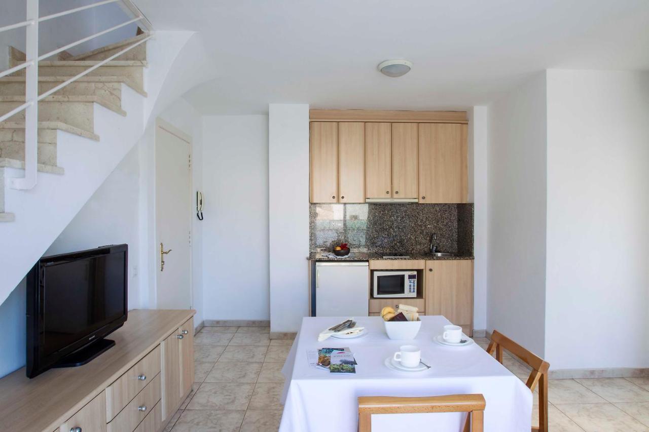 Apartaments La Torreta アルタフィリャ エクステリア 写真